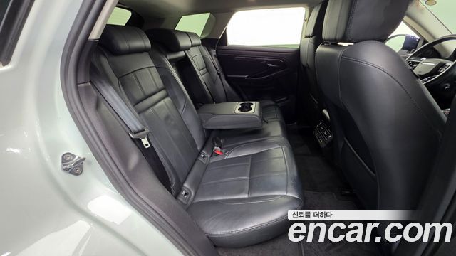 Land Rover Range Rover Evoque 2021 — photo 28