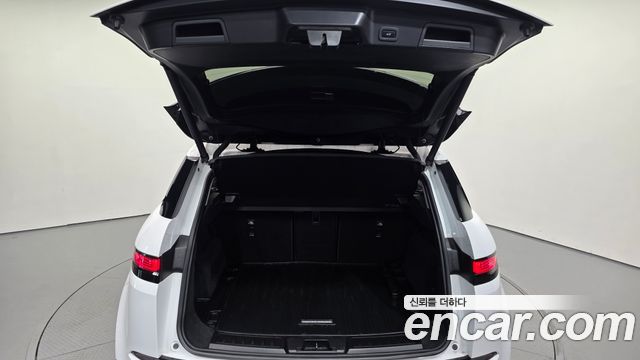 Land Rover Range Rover Evoque 2021 — photo 29