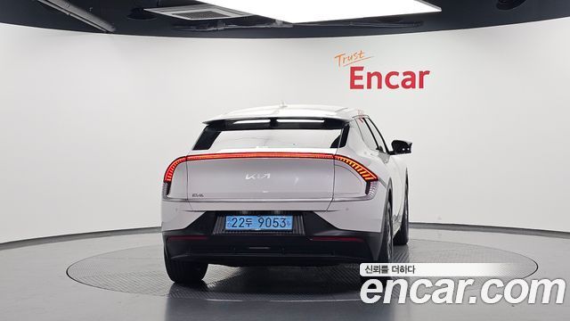 Kia EV6 2023 — photo 4