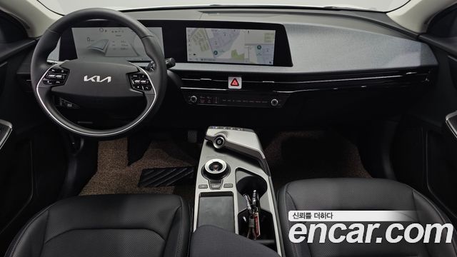 Kia EV6 2023 — photo 10