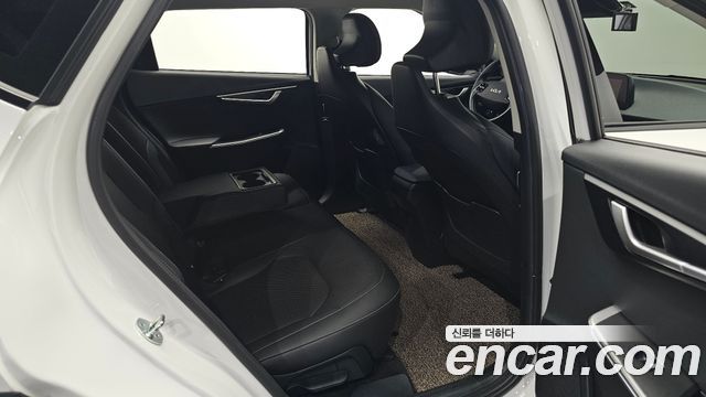 Kia EV6 2023 — photo 16