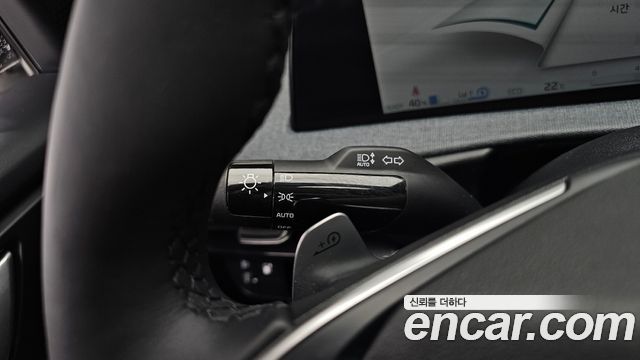 Kia EV6 2023 — photo 29