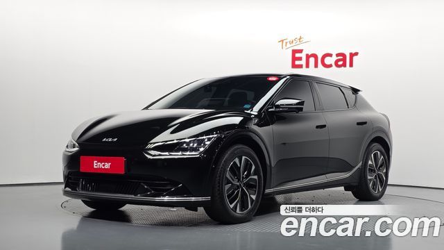 Kia EV6 2023 — photo 1