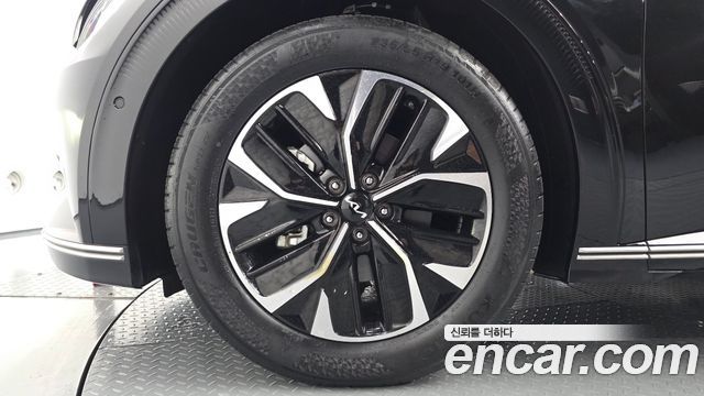 Kia EV6 2023 — photo 5