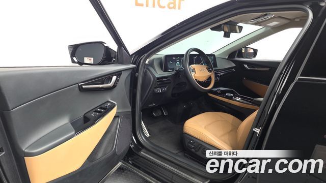 Kia EV6 2023 — photo 10