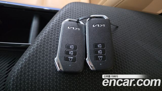 Kia EV6 2023 — photo 18
