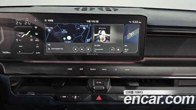 Kia EV9 2024 — photo 20