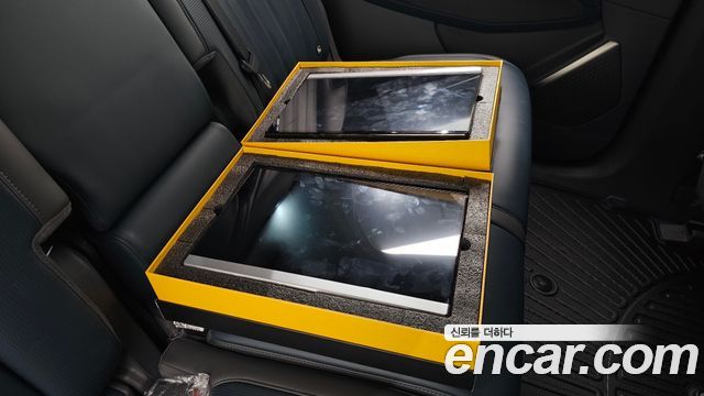 Kia EV9 2024 — photo 34