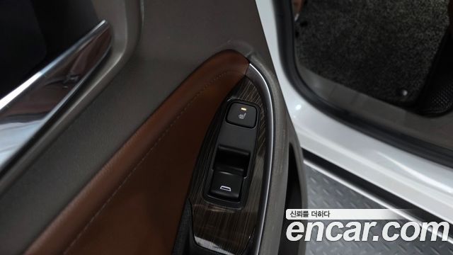 Chevrolet Korea Malibu 2017 — photo 25