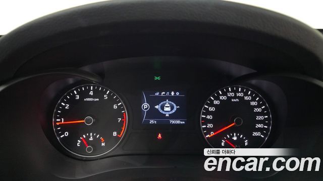 Kia K5 2018 — photo 11