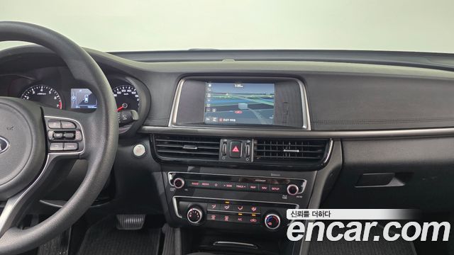 Kia K5 2018 — photo 20