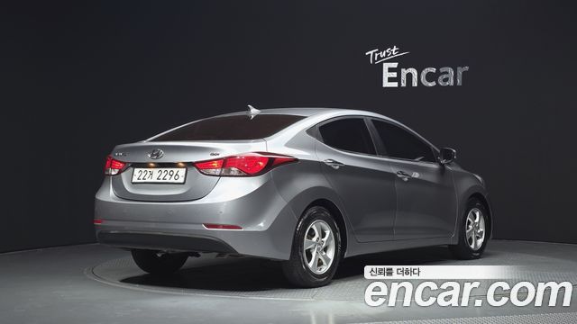 Hyundai AVANTE 2015 — photo 2