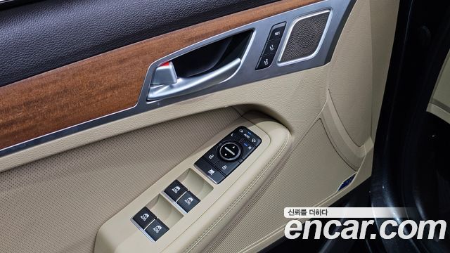 Genesis G80 2017 — photo 15