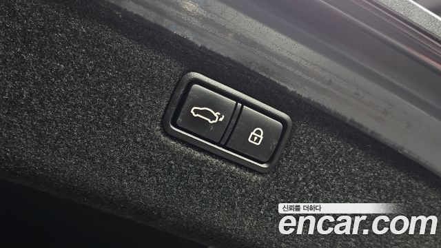 Genesis G80 2017 — photo 20