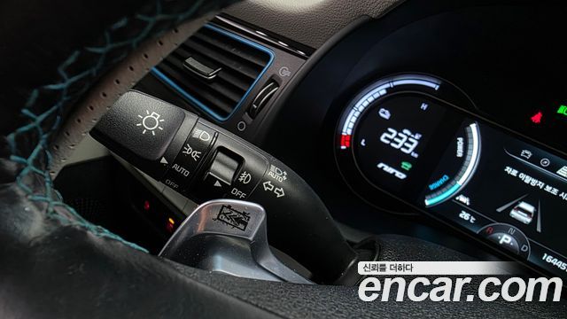 Kia Niro 2019 — photo 22