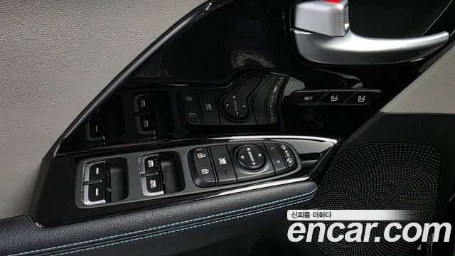 Kia Niro 2019 — photo 30