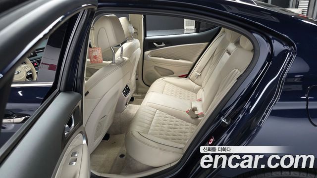 Genesis G70 2020 — photo 12