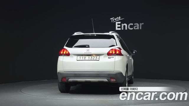 Peugeot 2008 2015 — photo 4