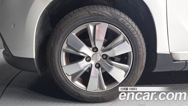Peugeot 2008 2015 — photo 5