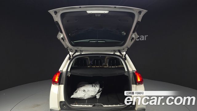 Peugeot 2008 2015 — photo 20