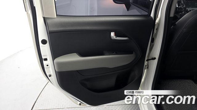 Kia RAY 2022 — photo 15