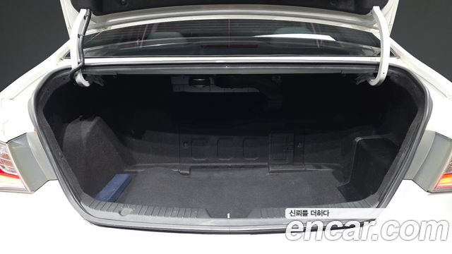 Hyundai Sonata 2012 — photo 26