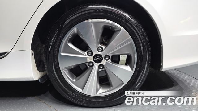 Hyundai Sonata 2012 — photo 7