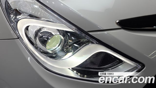Hyundai Sonata 2012 — photo 8