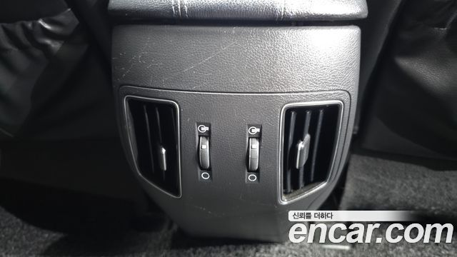 Hyundai Sonata 2012 — photo 35