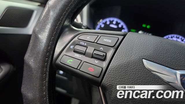 Hyundai Genesis 2016 — photo 30