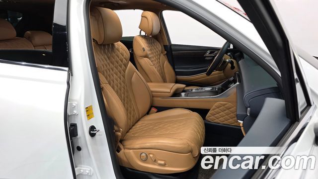 Genesis GV80 2021 — photo 11