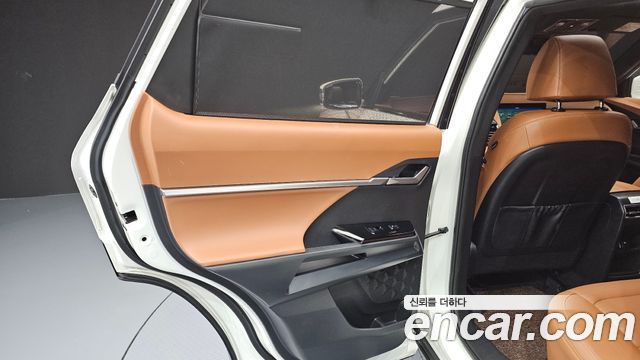KG Mobility Torres 2023 — photo 15