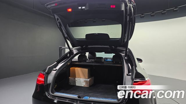 Mercedes-Benz GLC-Class 2019 — photo 26