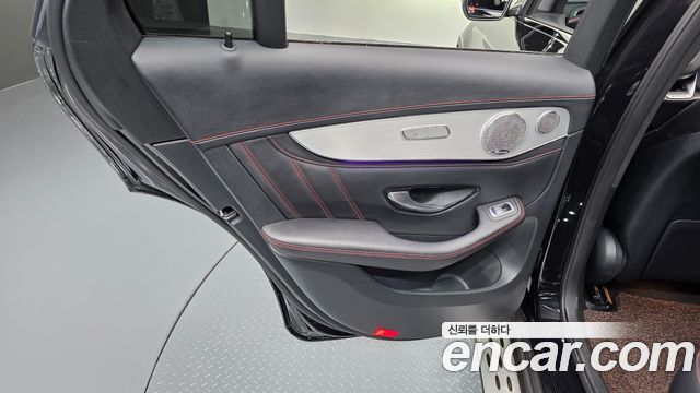 Mercedes-Benz GLC-Class 2019 — photo 15