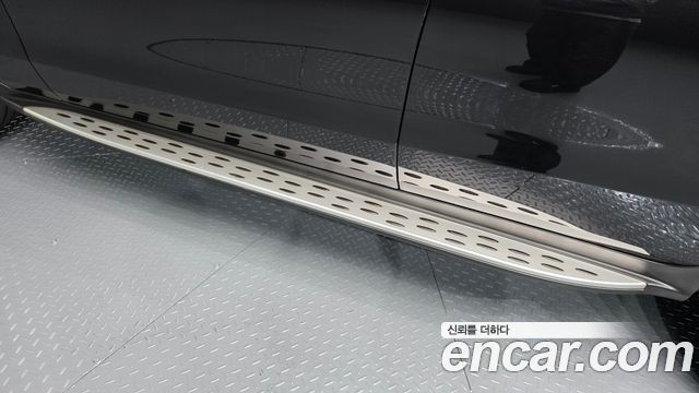 Mercedes-Benz GLC-Class 2019 — photo 30