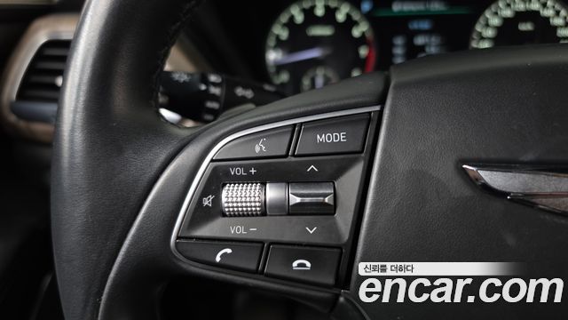 Genesis G90 2019 — photo 23