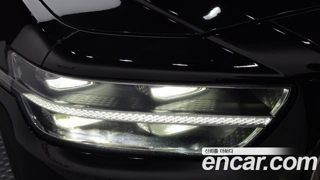 Genesis G90 2019 — photo 8
