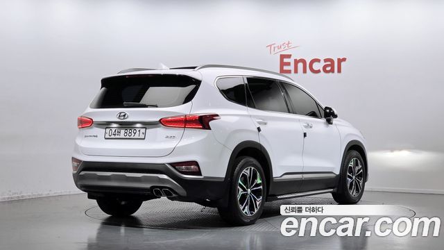 Hyundai Santafe 2019 — photo 2