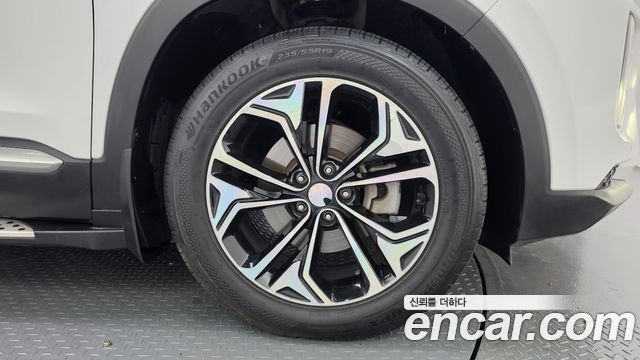 Hyundai Santafe 2019 — photo 7