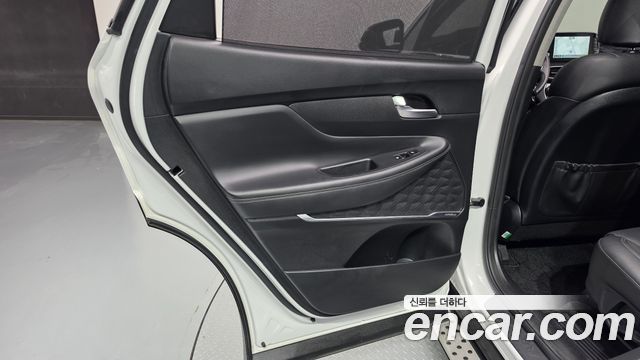 Hyundai Santafe 2019 — photo 15