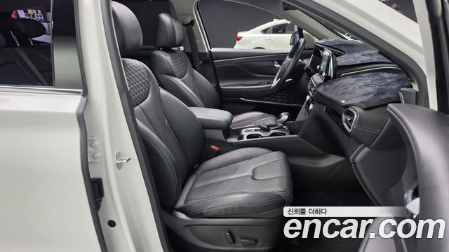 Hyundai Santafe 2019 — photo 16
