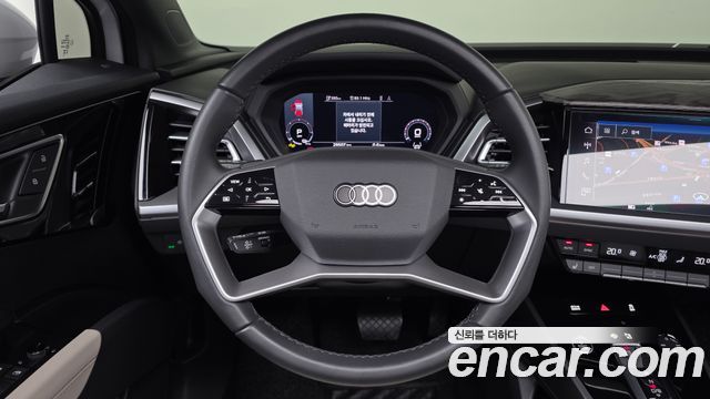 Audi Q4 e-tron 2025 — photo 19