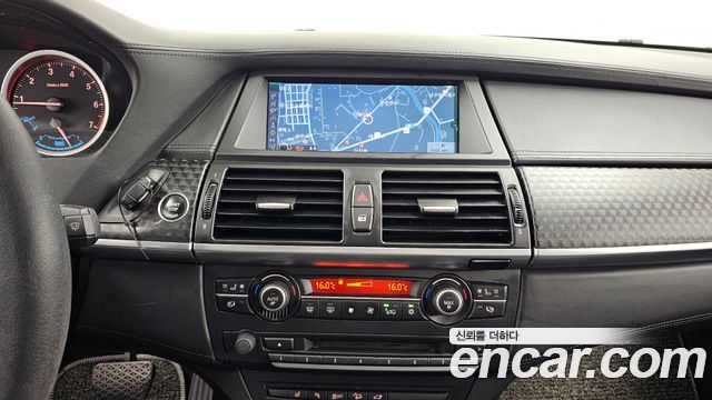 BMW X6 2010 — photo 14