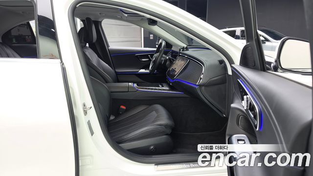 Mercedes-Benz E-Class 2024 — photo 17