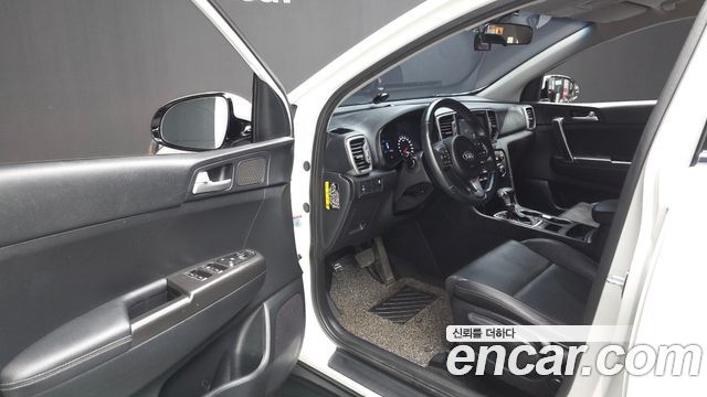 Kia Sportage 2017 — photo 10