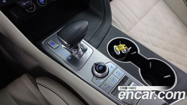 Genesis G70 2021 — photo 12