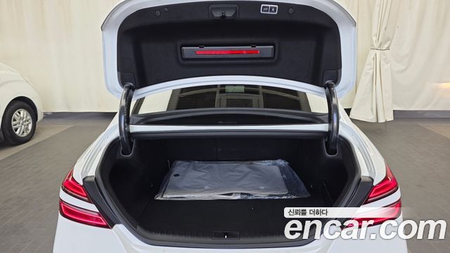 Genesis G70 2021 — photo 26