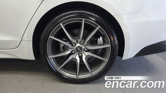 Genesis G70 2021 — photo 7