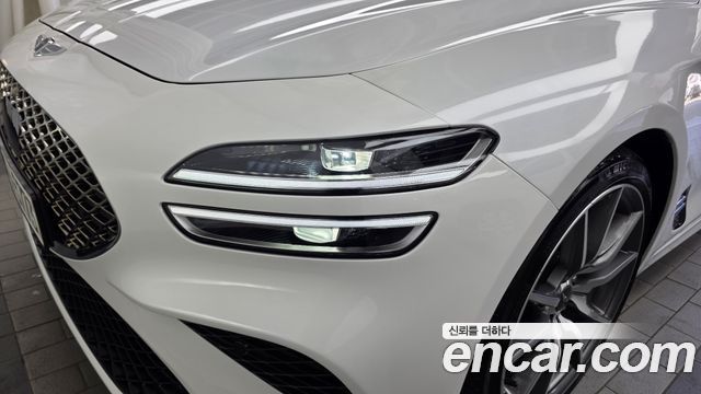 Genesis G70 2021 — photo 8