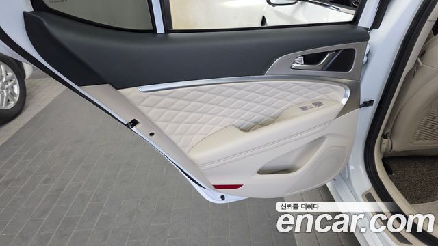 Genesis G70 2021 — photo 15
